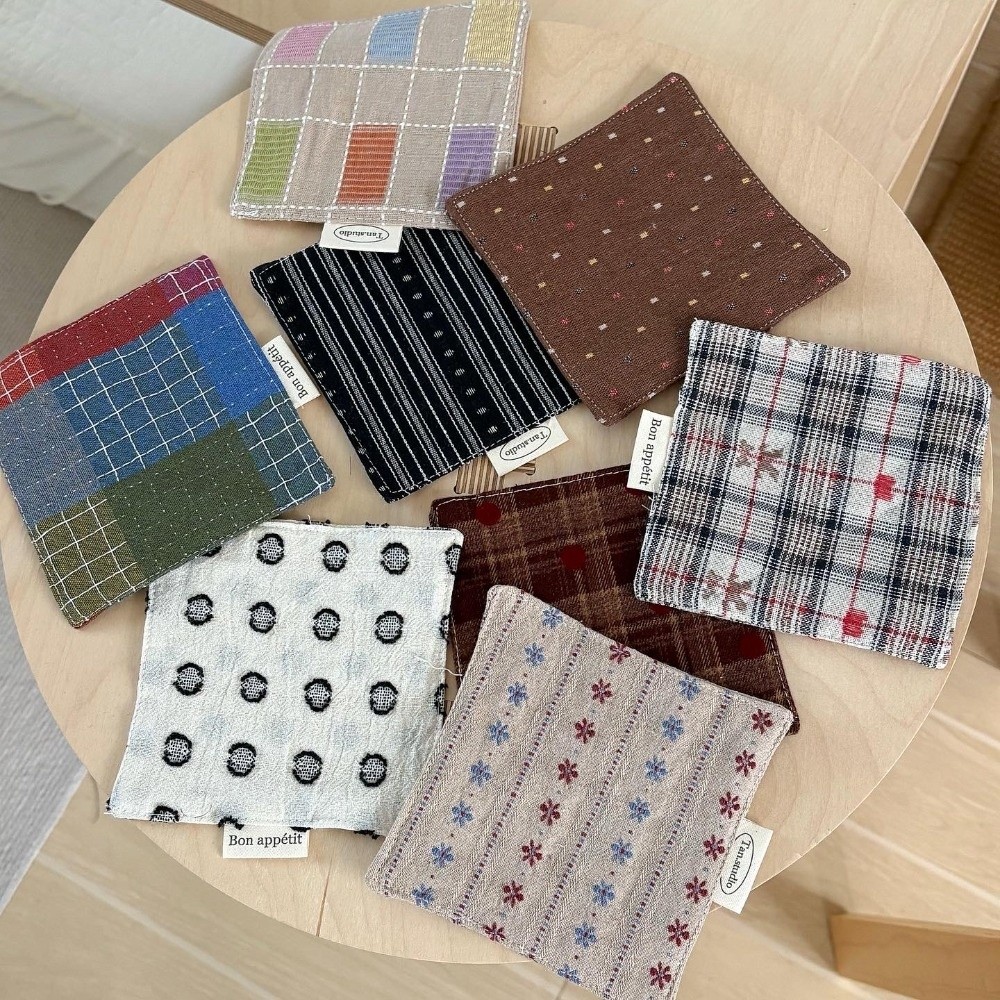 แผ่นรองแก้วน้ำสีสันสดใส ผ้าฝ้า - Food Prep Mat บทวิจารณ์และราคา
