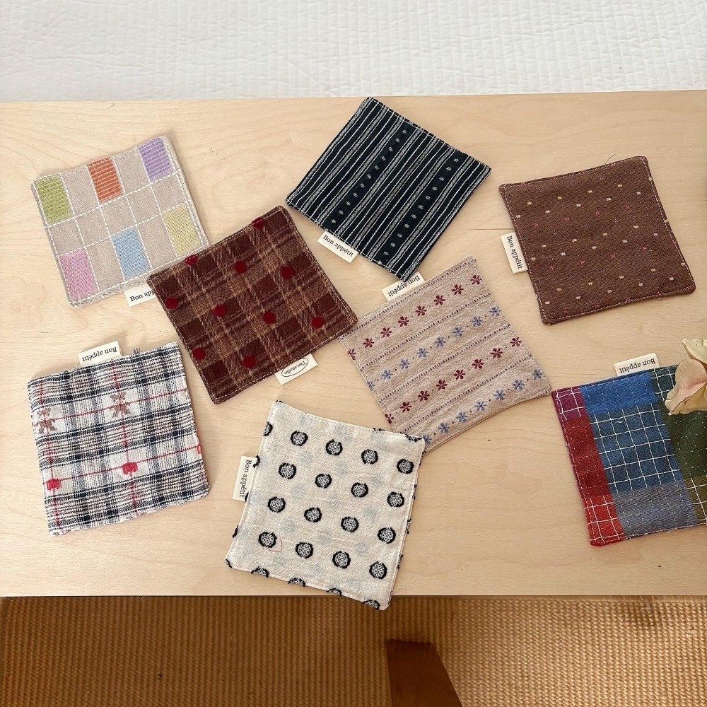 แผ่นรองแก้วน้ำสีสันสดใส ผ้าฝ้า - Food Prep Mat บทวิจารณ์และราคา
